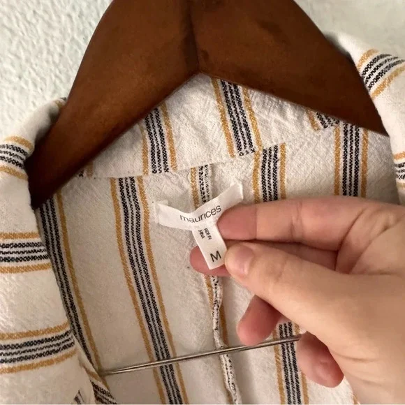 Linen Pinstripe Open Front Blazer Size Medium Style 114336 Casual Maurice’s - Picture 7 of 14